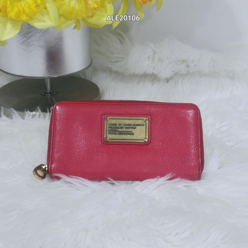 Marc by Marc Jacobs Pebbled Red Leather Zip Wallet with Gold Plaque